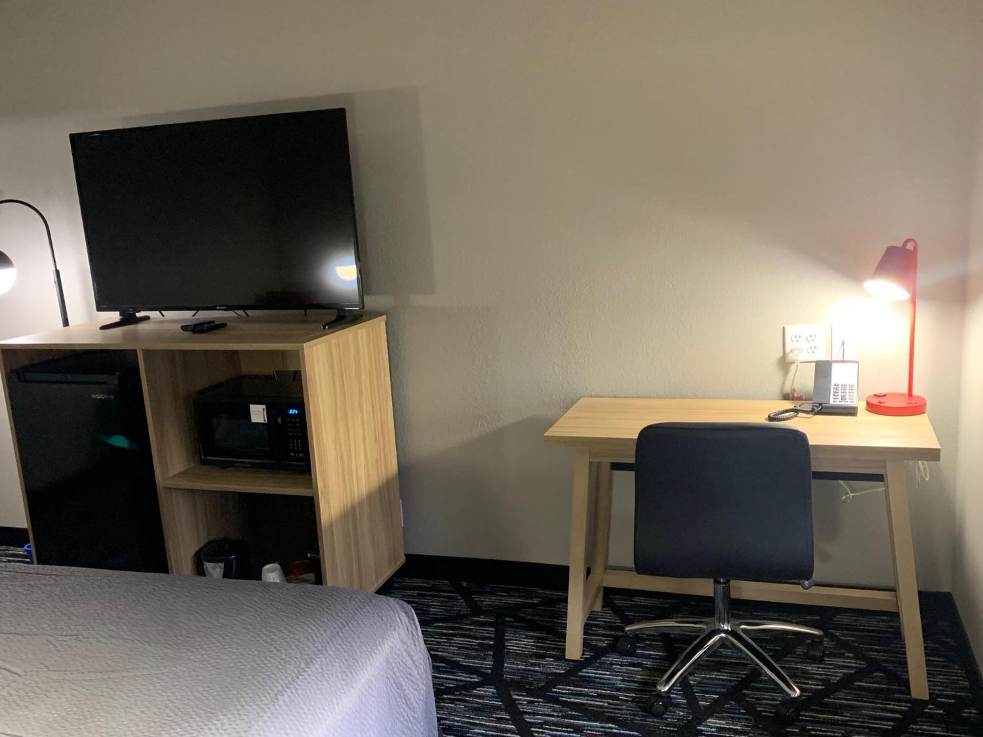 Super 8 By Wyndham Kirksville-University Area المظهر الخارجي الصورة