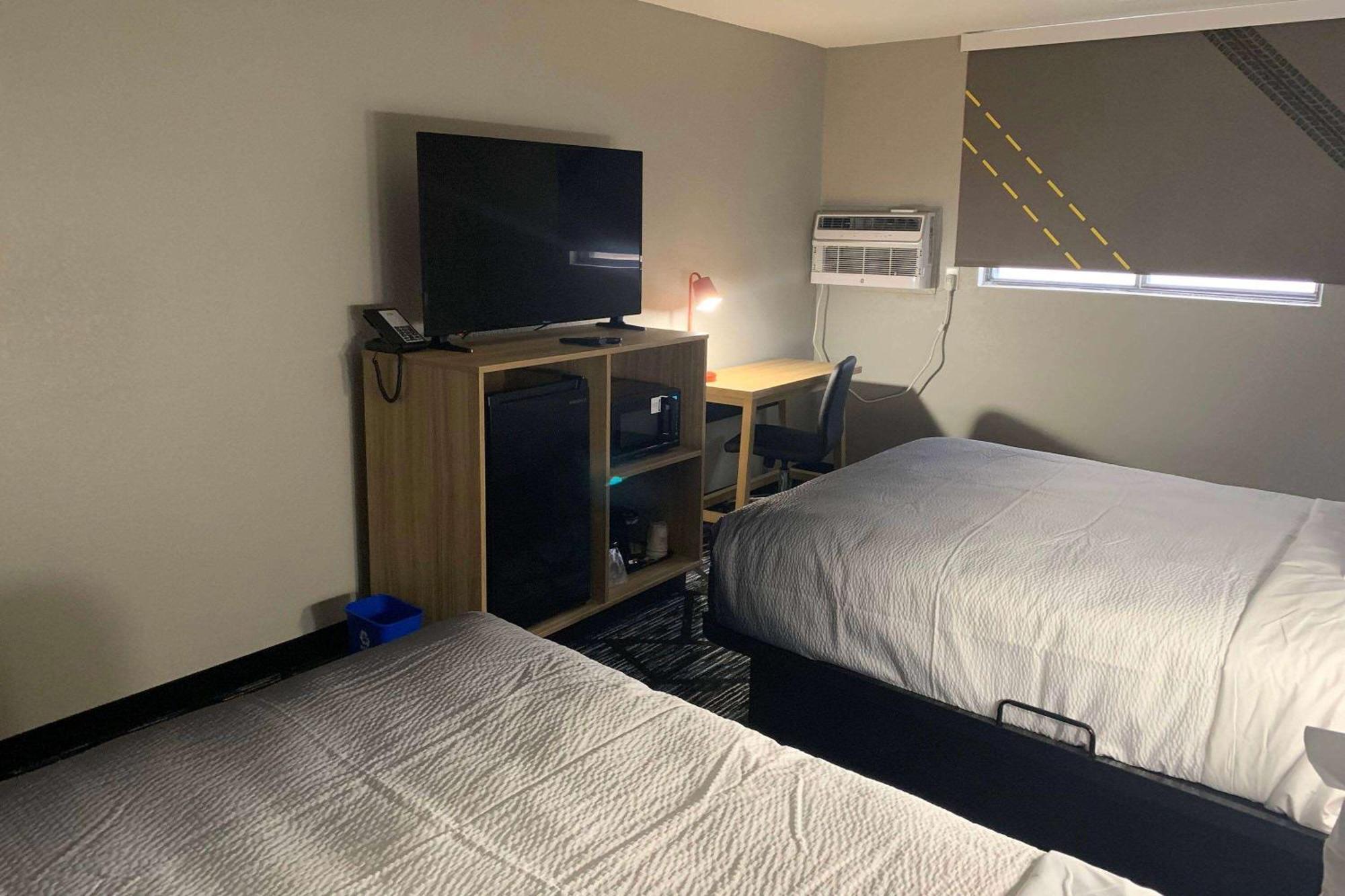Super 8 By Wyndham Kirksville-University Area المظهر الخارجي الصورة